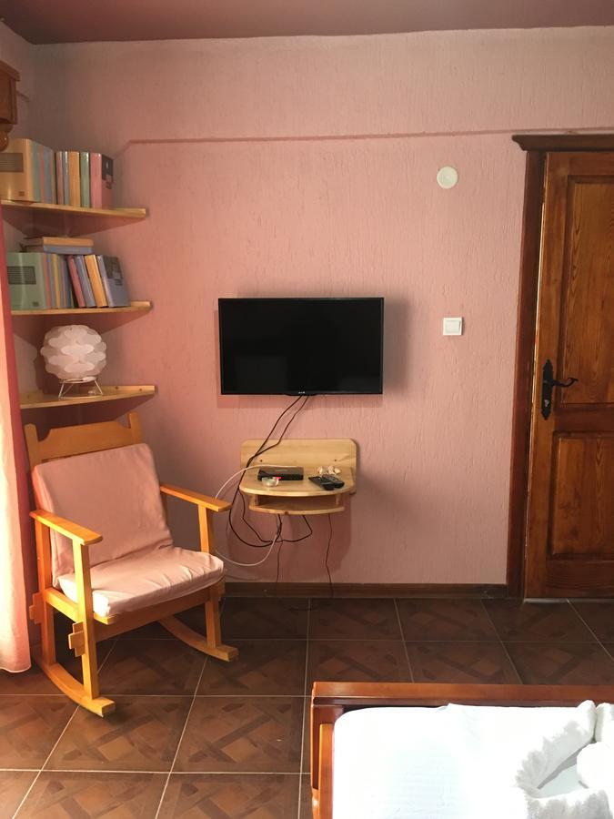 Apartment Klara Бар Экстерьер фото