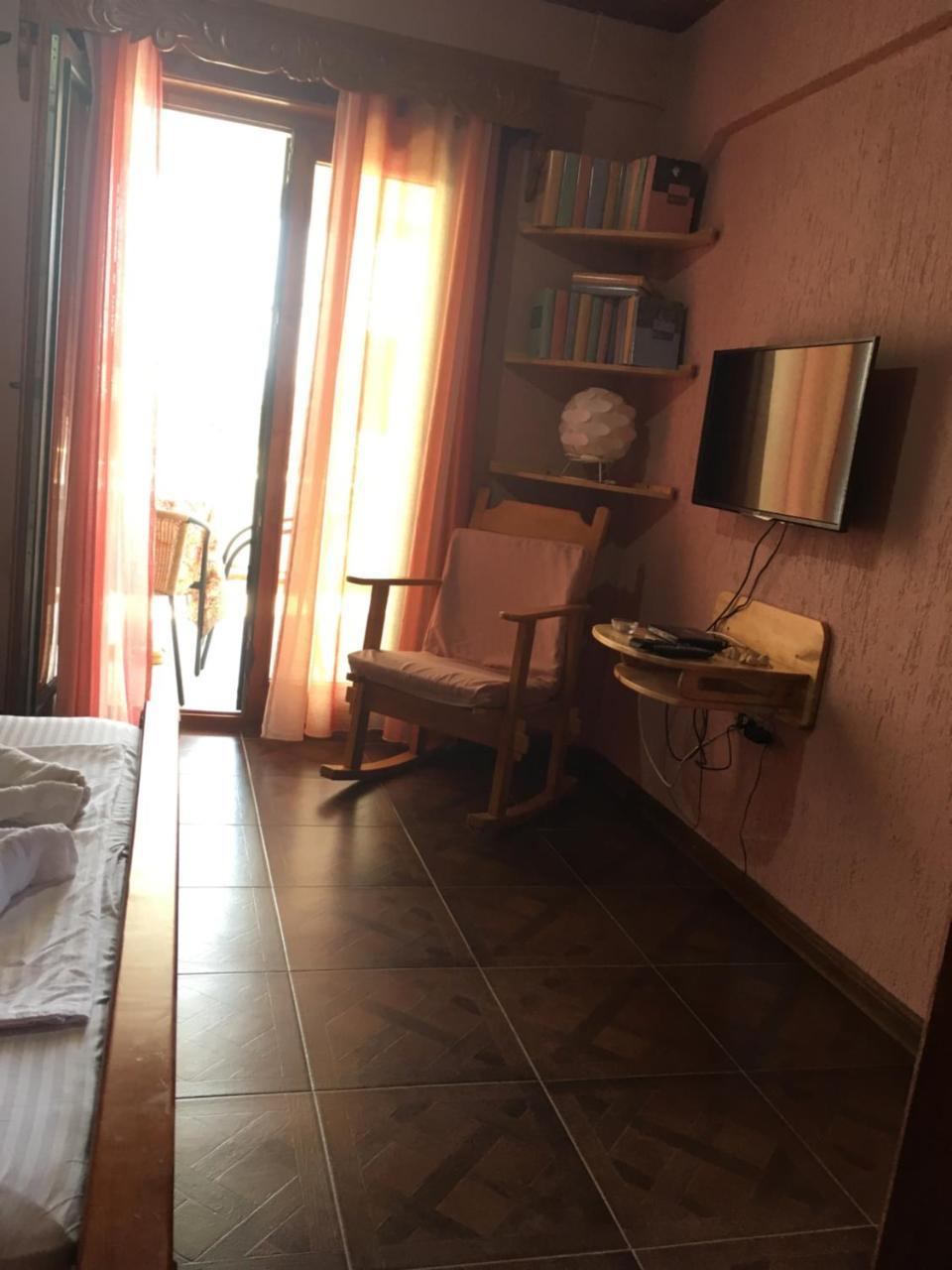 Apartment Klara Бар Экстерьер фото